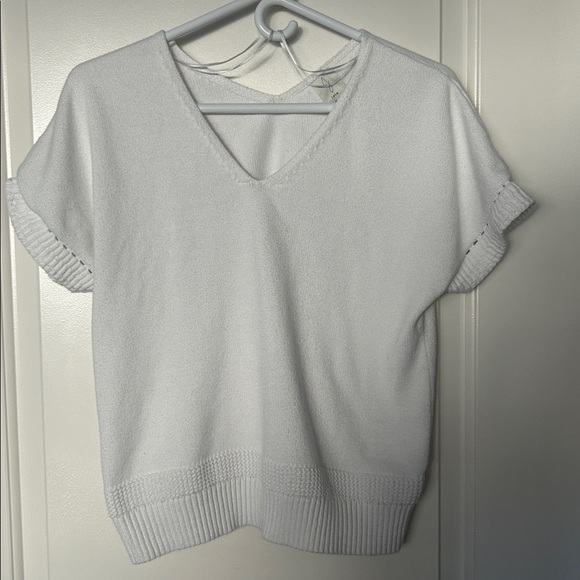 Joie Tops - Joie Classic White Knit Top